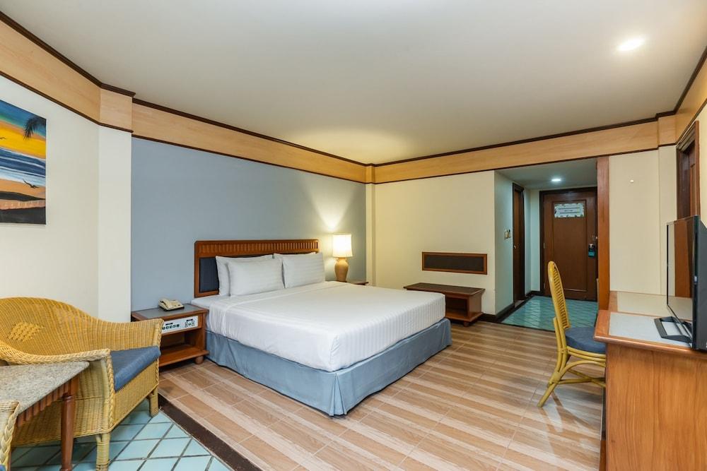 Botany Beach Resort Pattaya