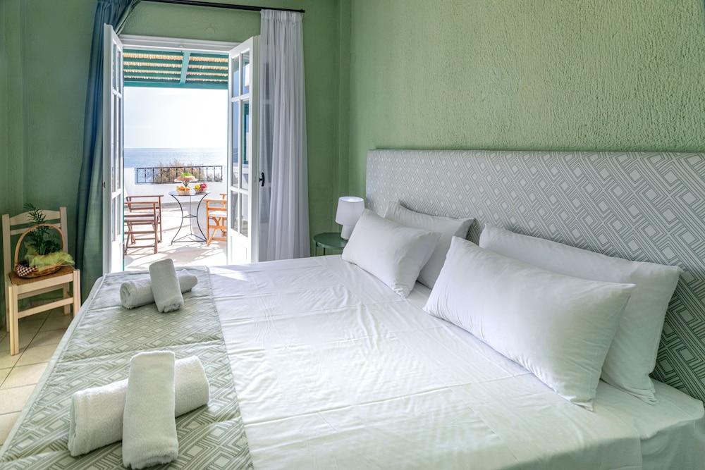 Triton Authentic Cretan Hotel