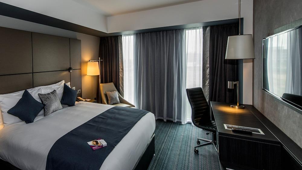 Crowne Plaza Aberdeen Airport by IHG