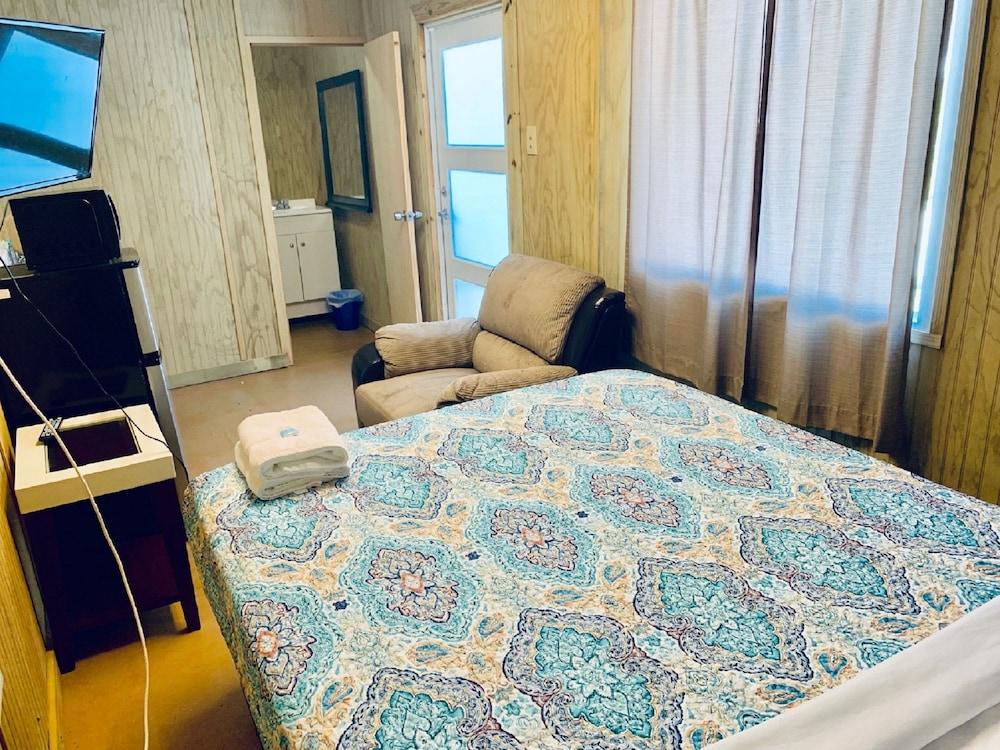 Manati World Point Inn