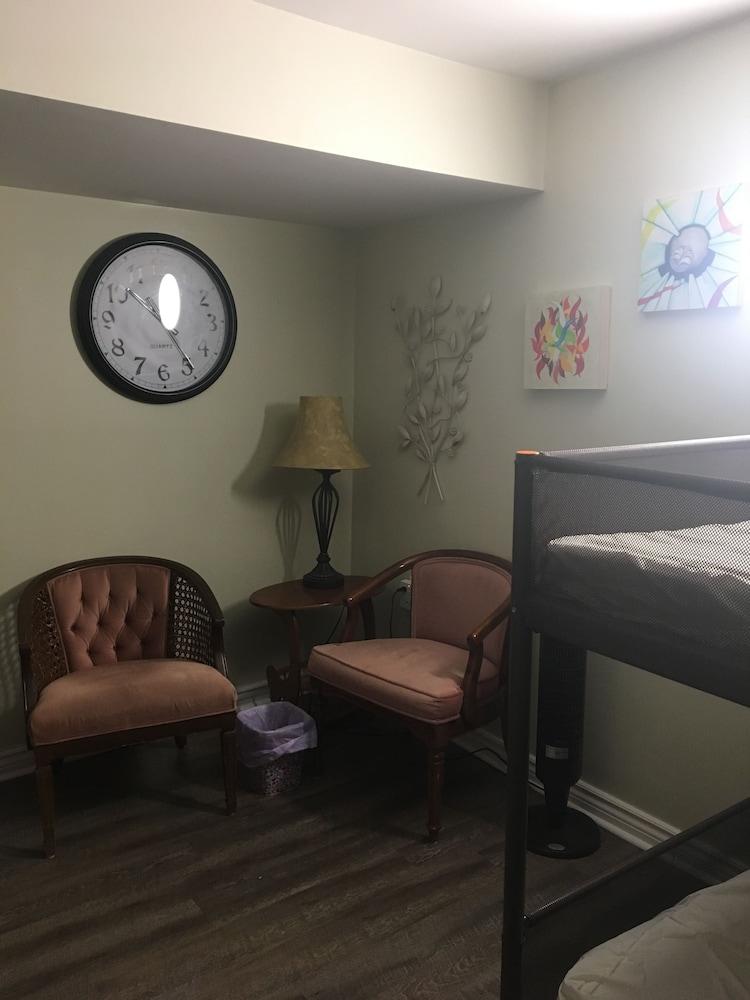 Pring Guesthouse - Hostel