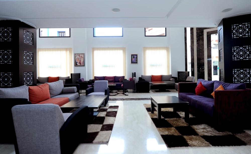 Blue Sea Le Printemps