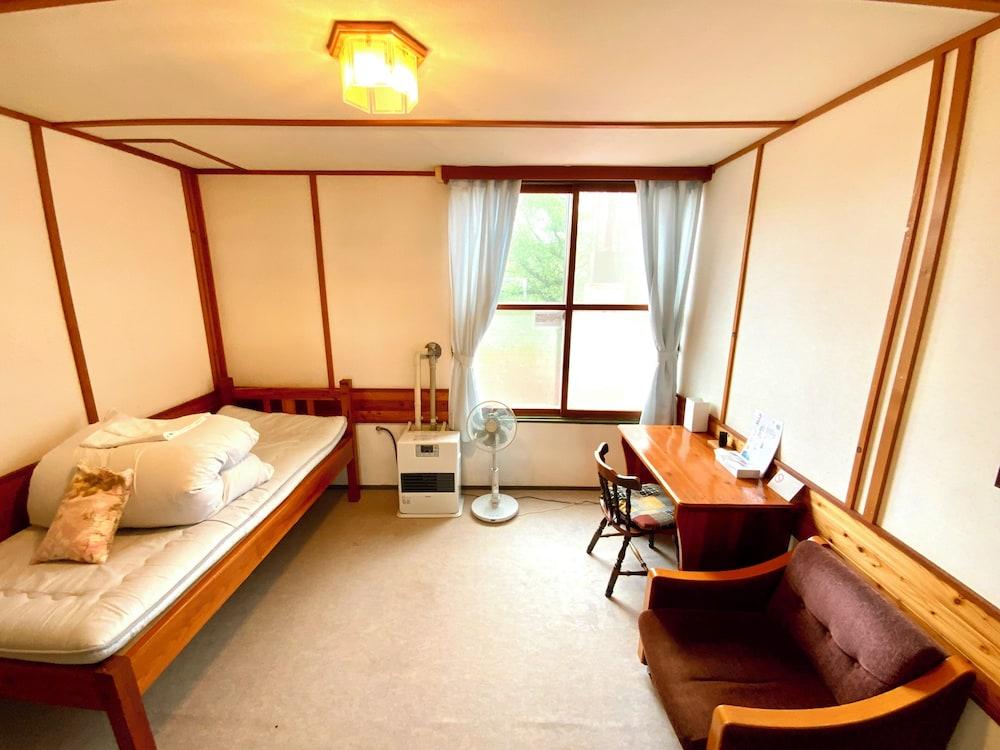 Mashuko Youth Hostel