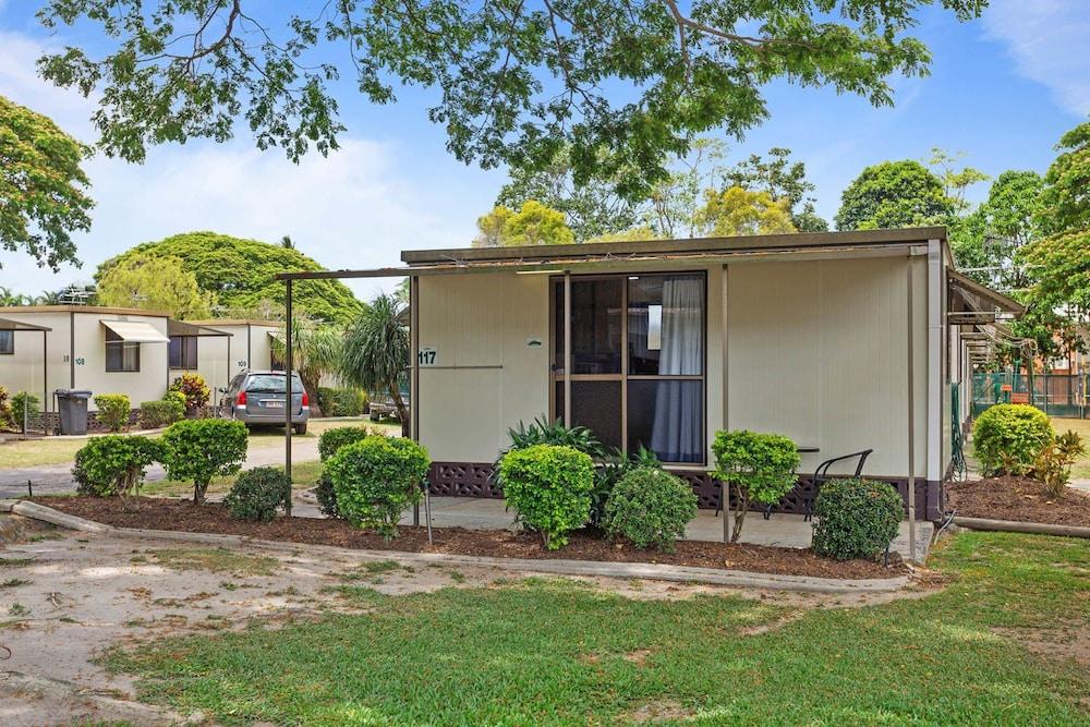 First City Caravilla