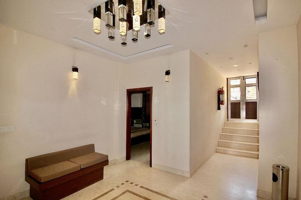 Hotel Asian Plaza Dharamshala