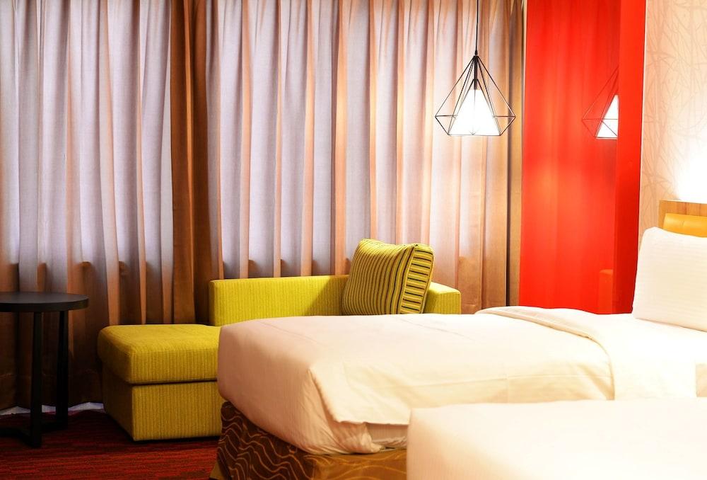 Bamboo Business Hotel