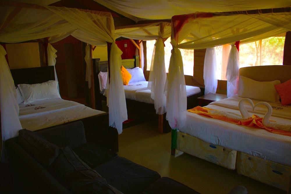 Masai Mara Explore Camp