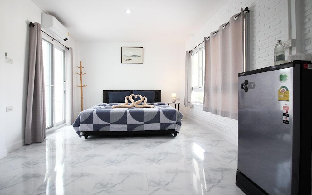 Room-baan Khunphiphit Homestay No3370
