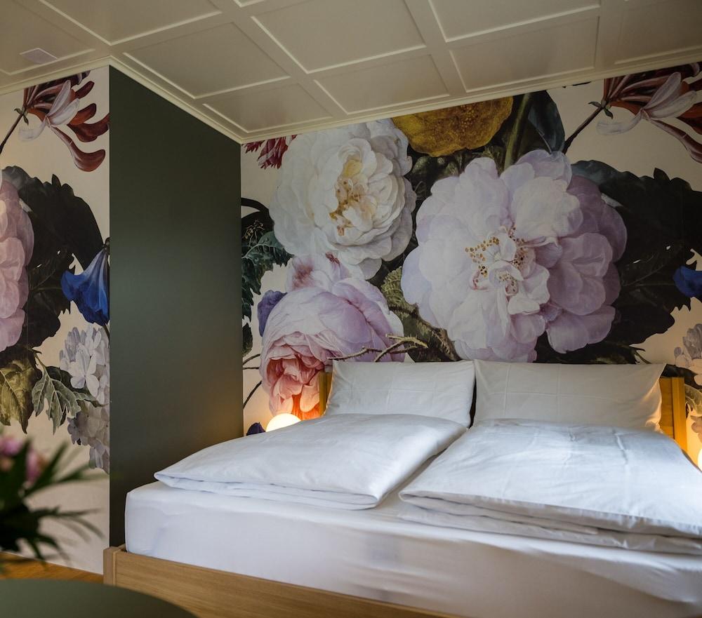 FLÜHLI Hotel Kurhaus