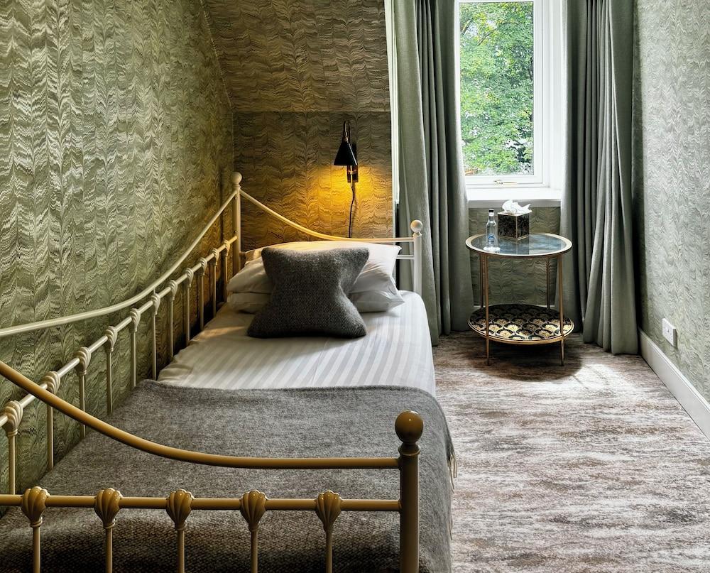 Glenfinnan House Hotel