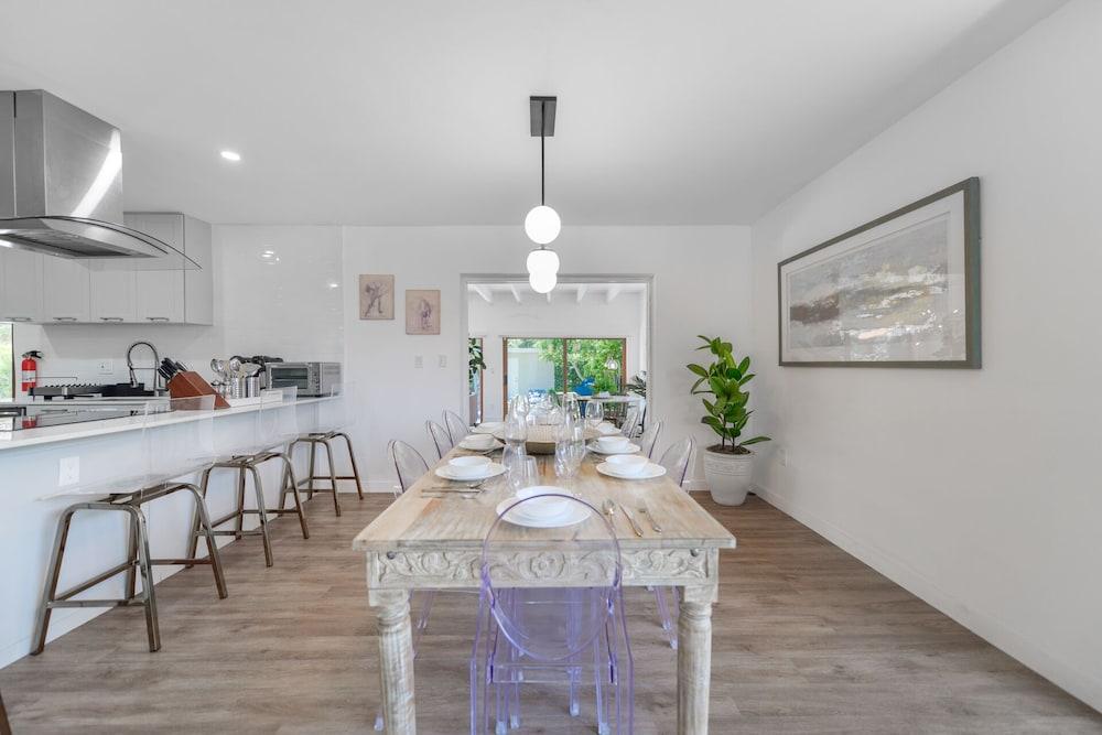 Awesome House with pool Westchester