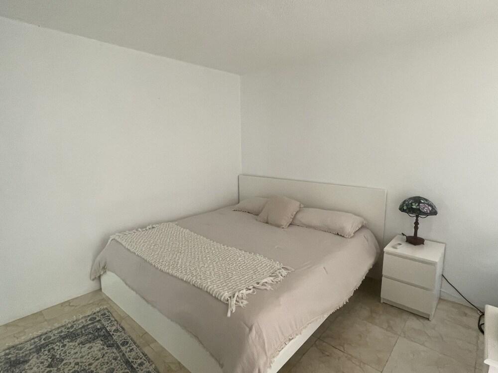 CasaMar 3 Bed 3 Bath With Pool