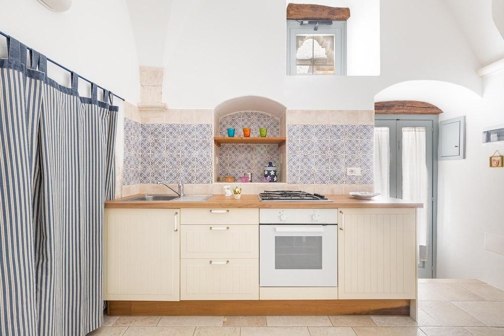 3516 La Casetta Bianca by Barbarhouse