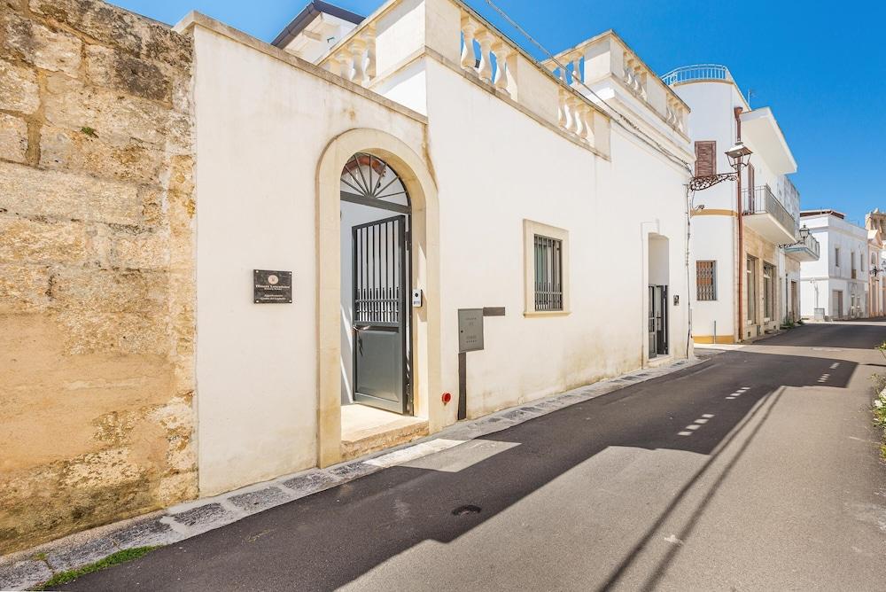 3398 Leucadense - Grotta 3 by Barbarhouse