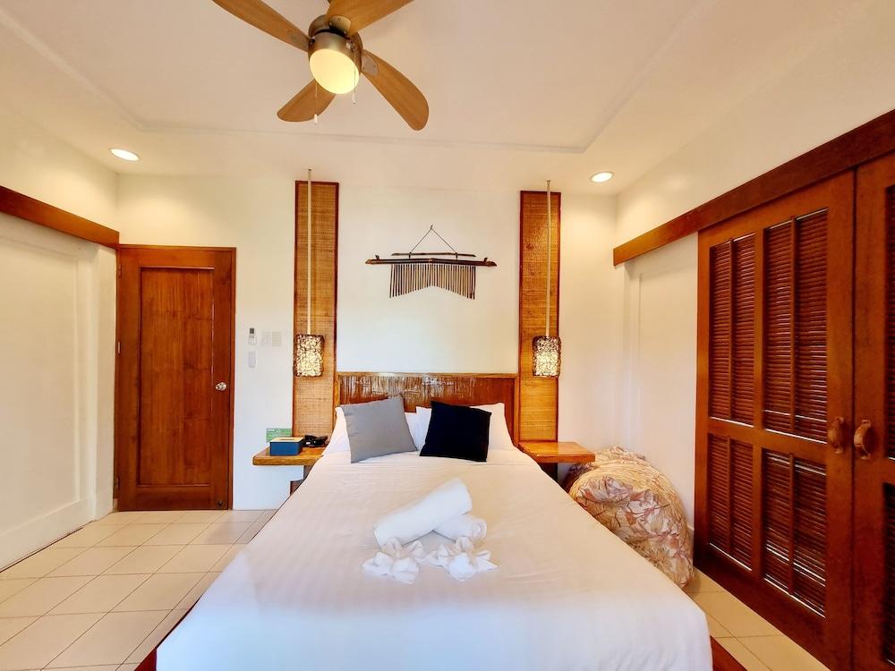 Casalay Boutique Villas and Dive