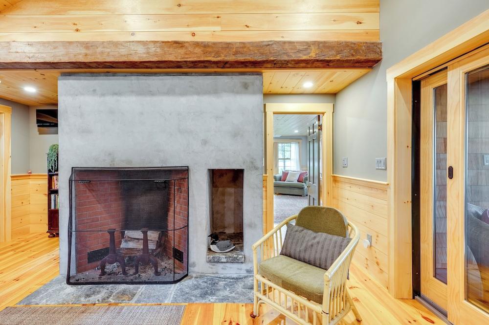 Lakefront Lovell Home w/ Dock: Walk to Town Beach!