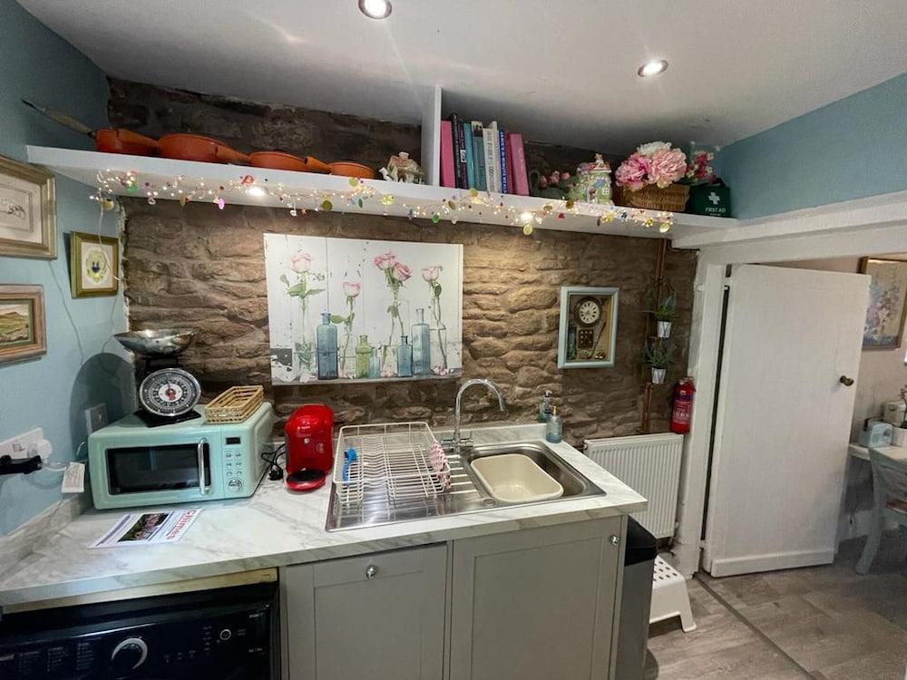 Captivating 1-bed Cottage in Ross-on-wye