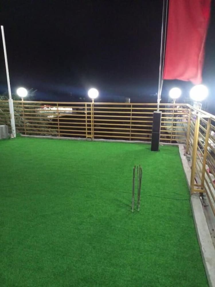 Burj Baltistan Intl Guest House