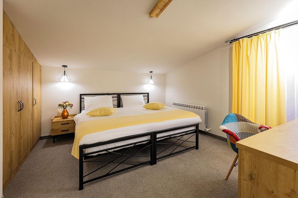 Taniqinn Dilijan Hotel