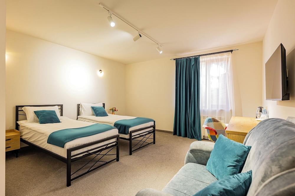 Taniqinn Dilijan Hotel