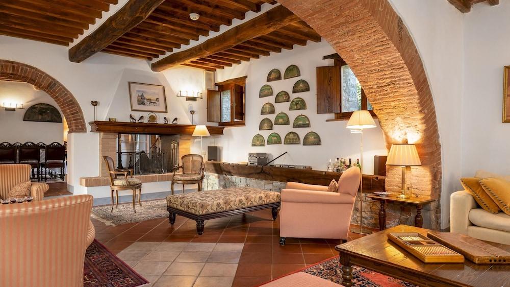 Scandelaia 12 Emma Villas