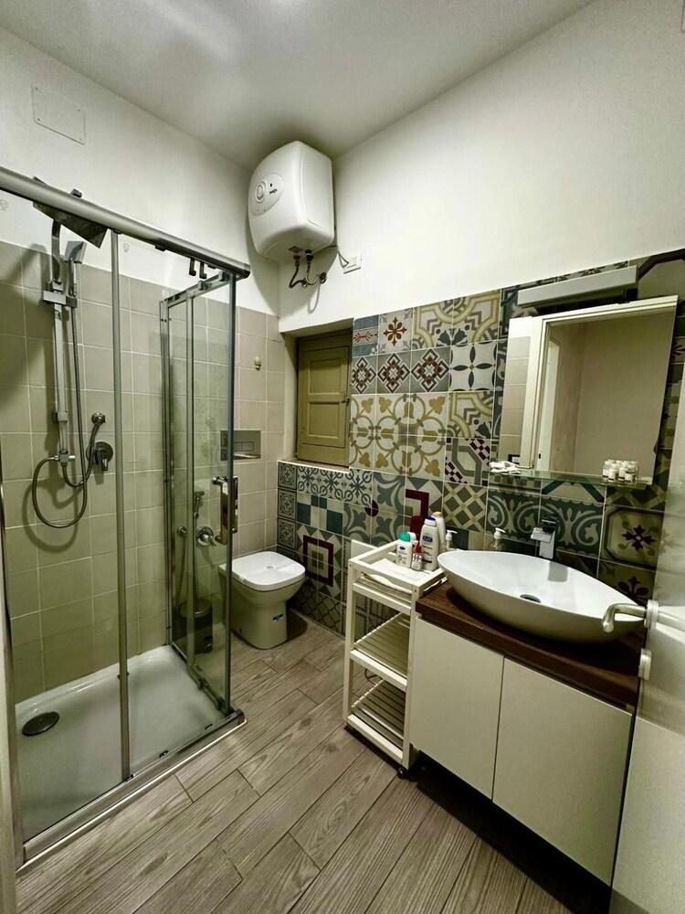 Room in B&B - The Staircase - Caltagirone