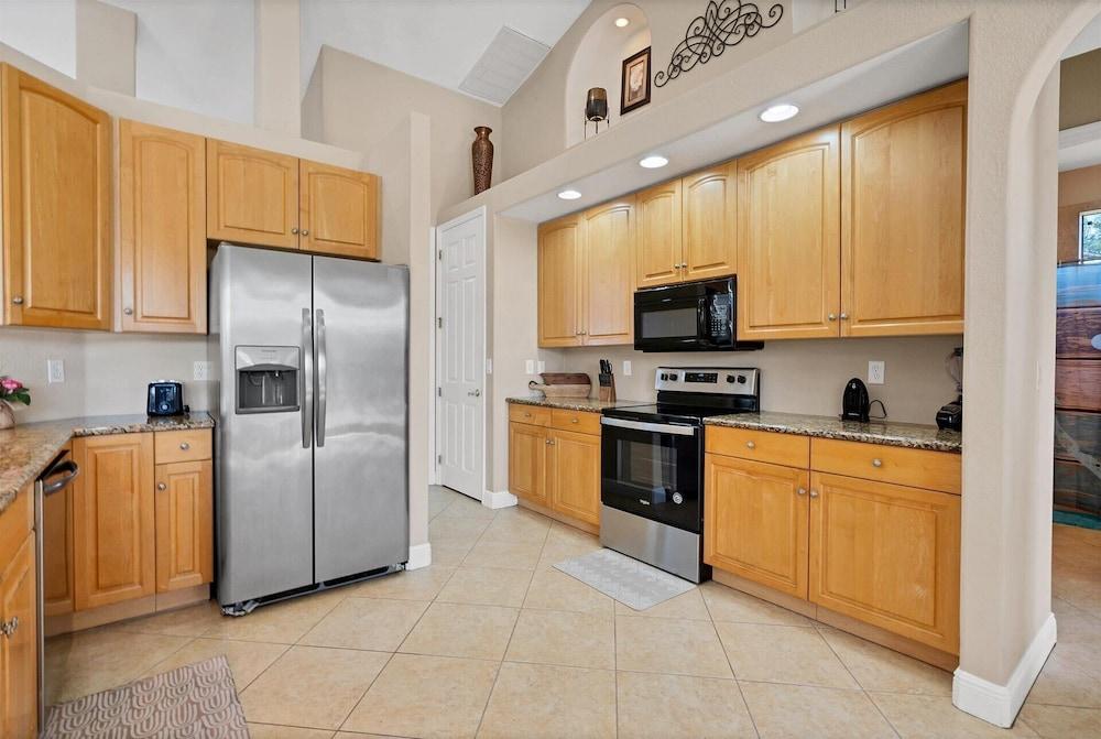 119 old Burnt Store rd