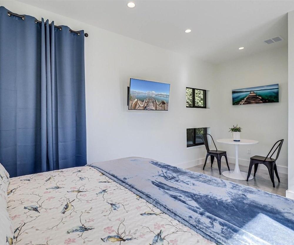 Clifton Cottage 6031rpe 1 Bedroom Cottage by RedAwning