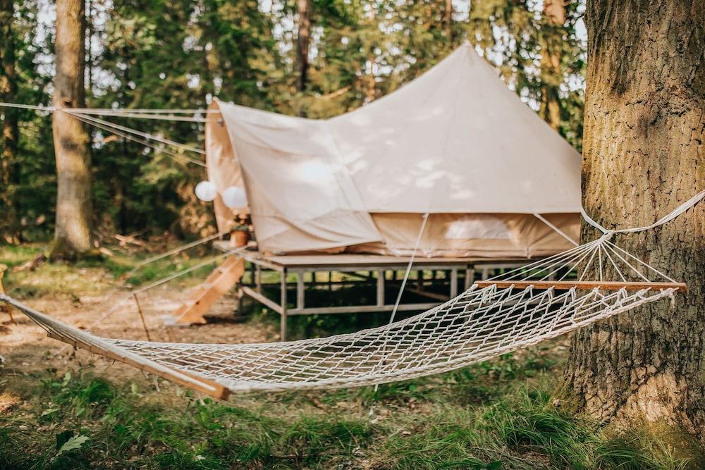 Glamping Černická obora