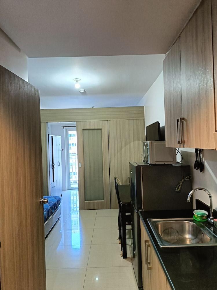 Shore Residences pasay City