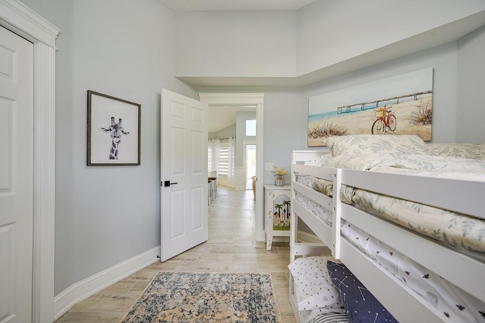 Stunning Naples Home w/ Pool, Patio, Water Views