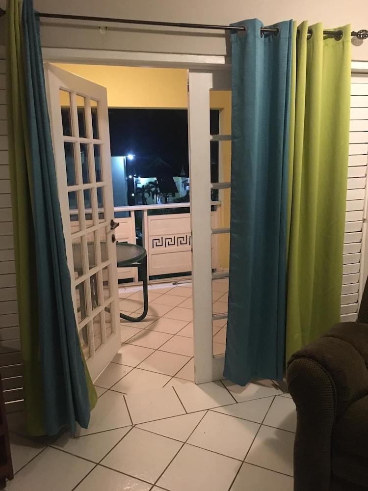 Endless Summer Brookside