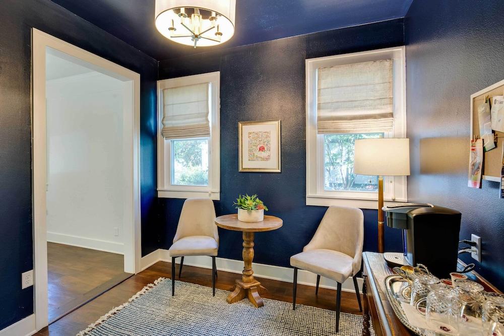 Walkable Tyler House w/ Deck: 1/2 Mi to Downtown!