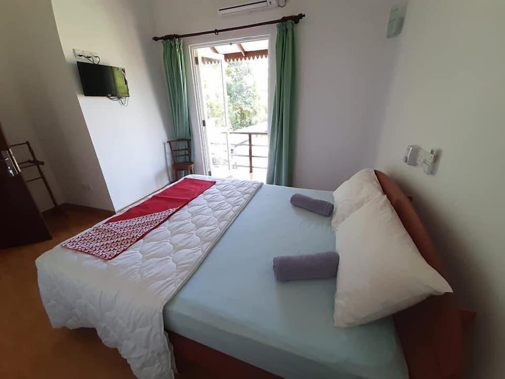 Mass Eco Cabana Yoga & Spa - Unawatuna