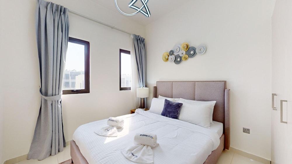 Primestay - Aster, Damac Hills 2