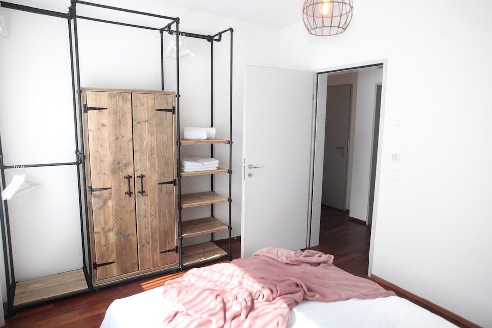 Nest - Bundesstrasse