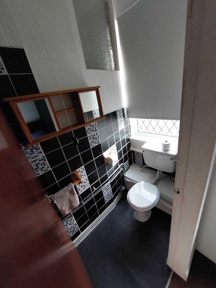 Captivating 1-bed Apartment in Blackpool