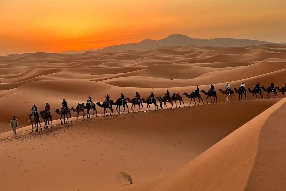 The White Camp Merzouga & Erg Chebbi