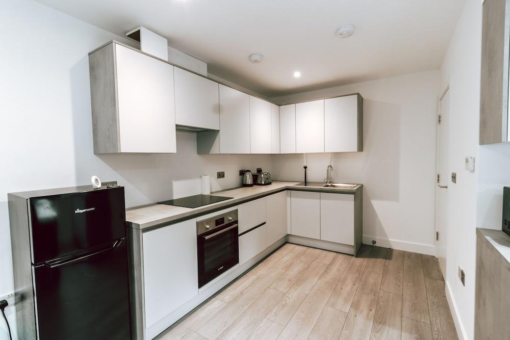 Stunning 1-bed Apartment in Purley