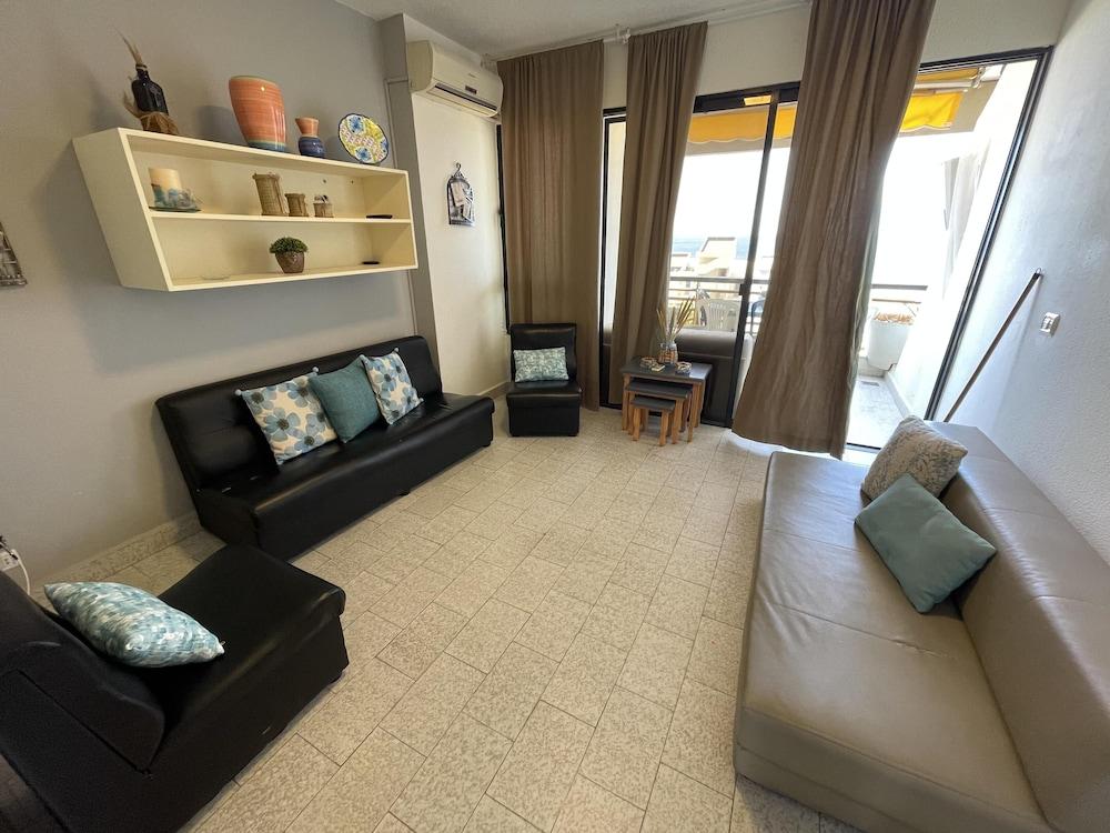42sqm Apartment in Kaslik-generator Included,pools