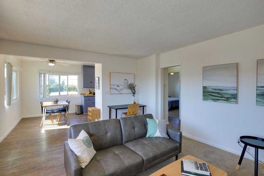 Airy Long Beach Condo Rental: 2 Mi to Ocean!