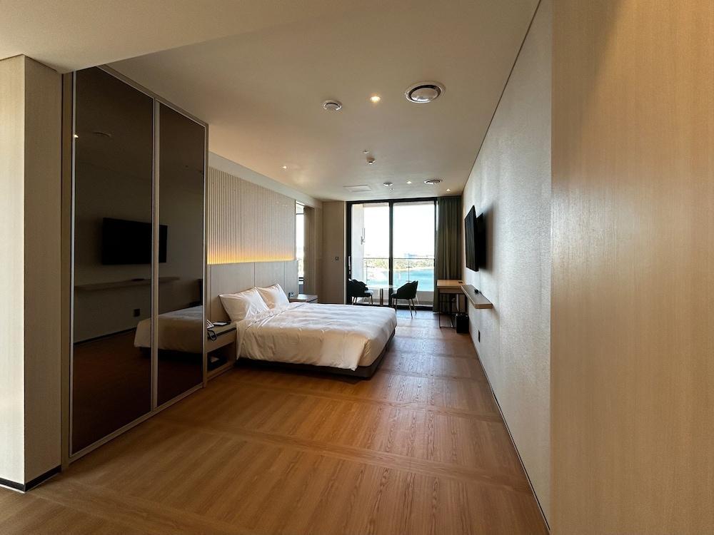 Tanibay Hotel & Wedding