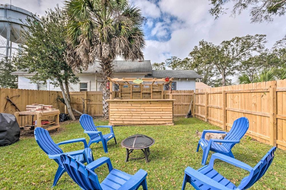 Idyllic Pensacola Home w/ Yard + Fire Pit!