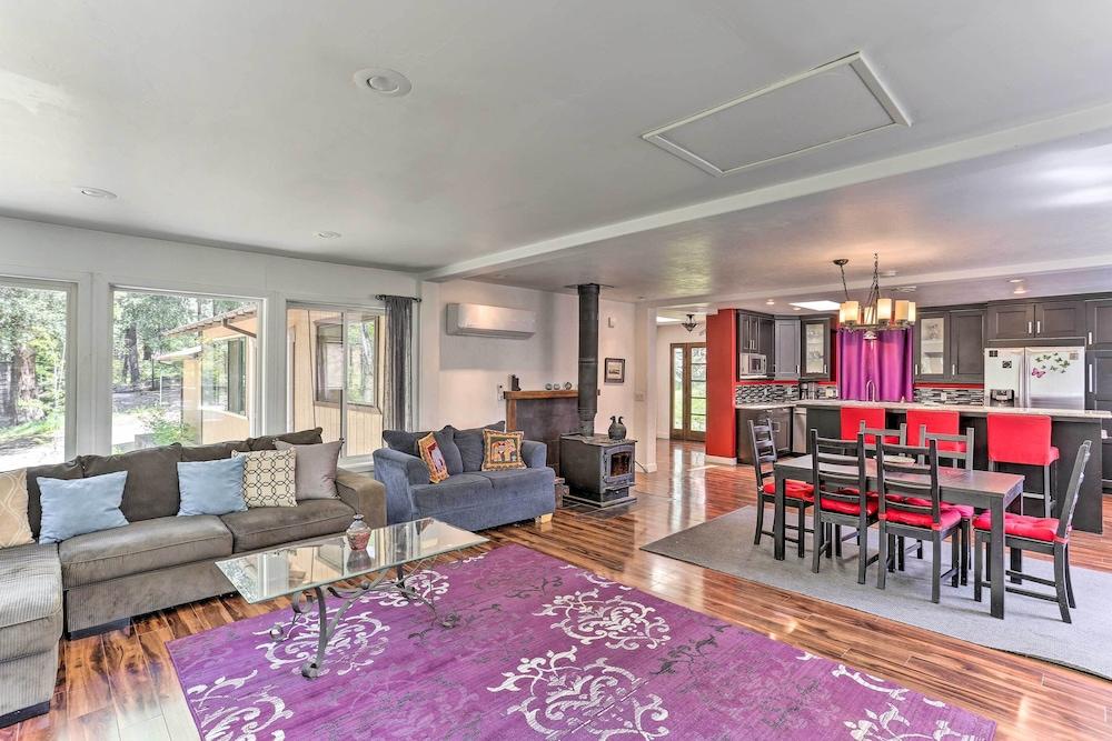 Vibrant Weaverville Escape w/ Deck & Creek!