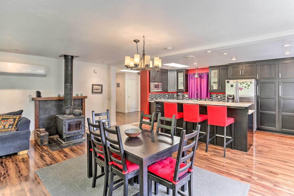 Vibrant Weaverville Escape w/ Deck & Creek!