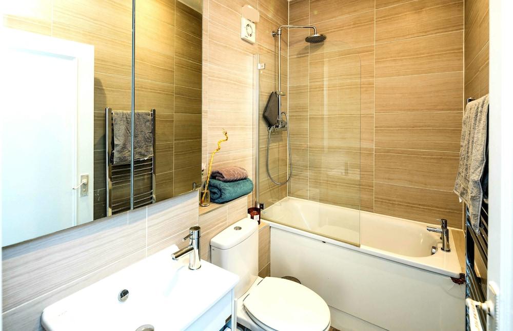 Charming 2-bed Apartment in London