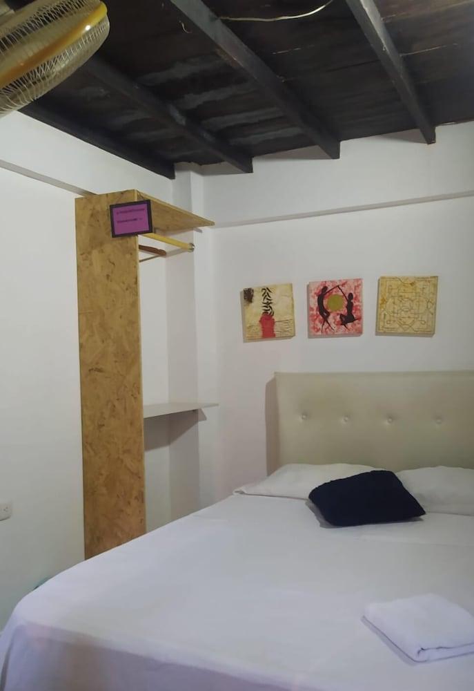 CASA TURISTICA ZAMBOSS