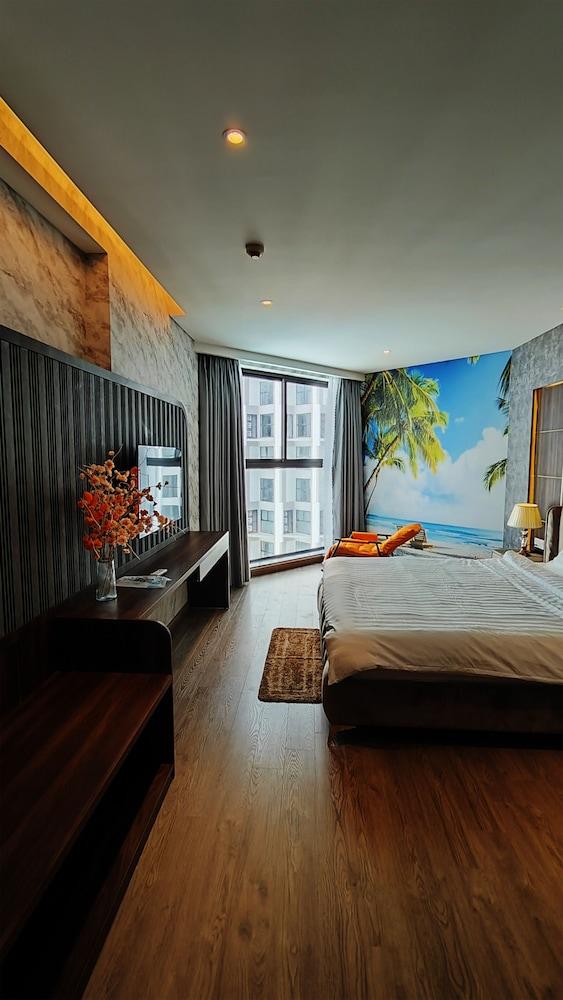 Sunrise Oceanfront Mui Ne - V Ruby