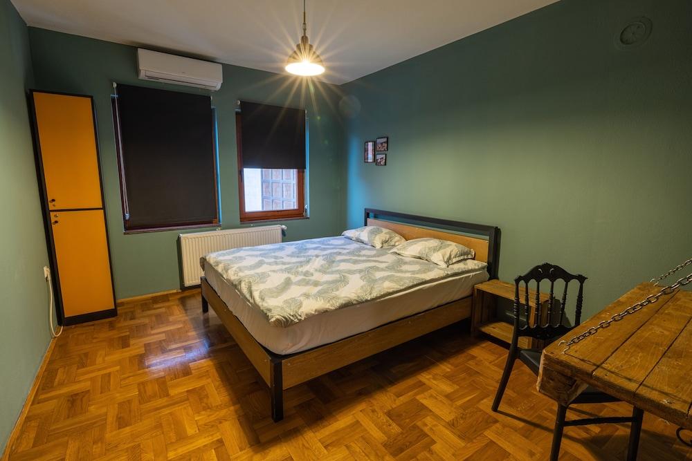 Hostel Prishtina Backpackers