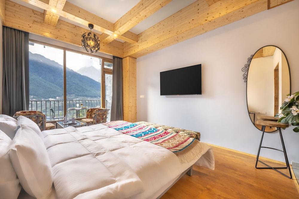 Echor Himalayan Heights Luxe Manali